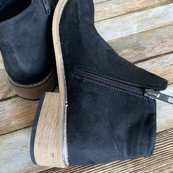 Seven 7 Black Cisco Kid Ankle Booties Size 8 - Picture 8 of 9